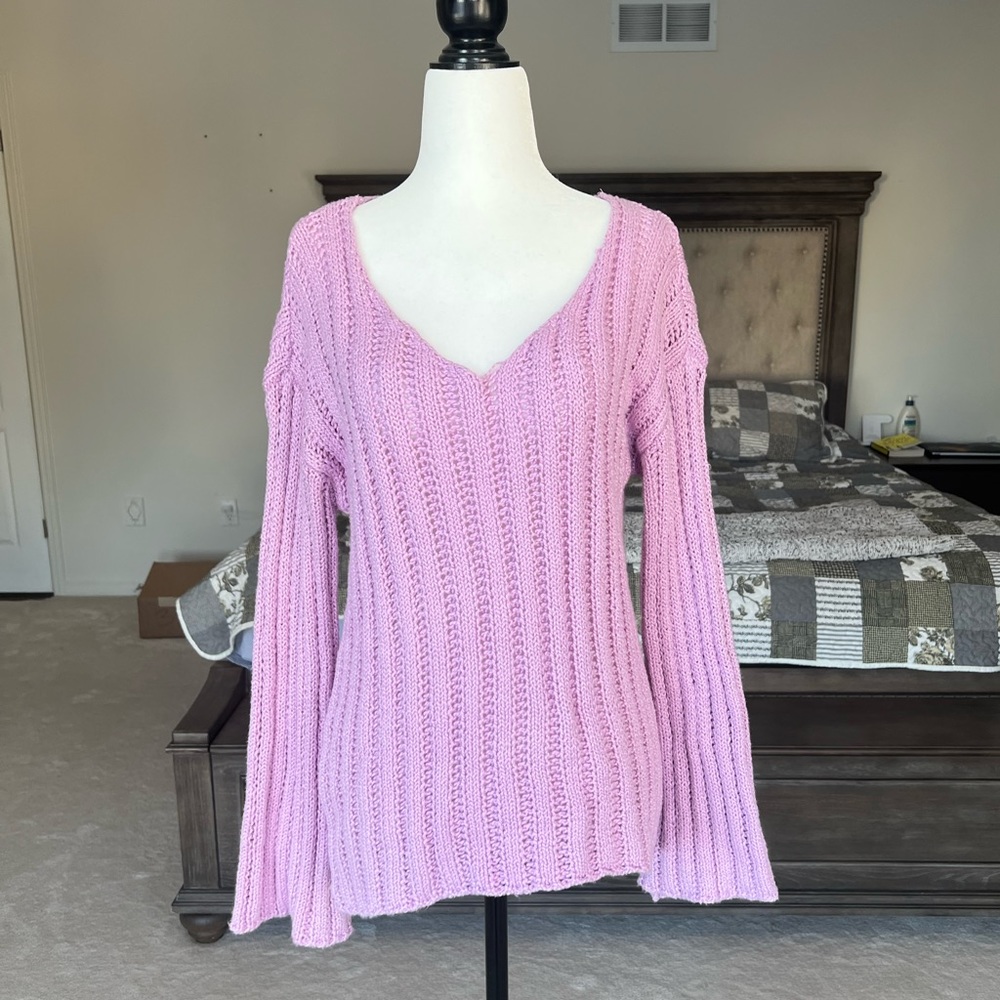 FOREVER 21 SWEATER